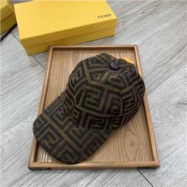 FENDI  2025新款時尚帽子