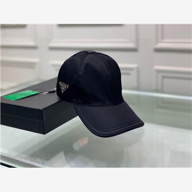 PRADA   2025新款時尚帽子