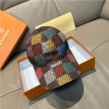LOUISVUITTON  2025新款時尚帽子