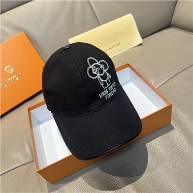 LOUISVUITTON  2025新款時尚帽子
