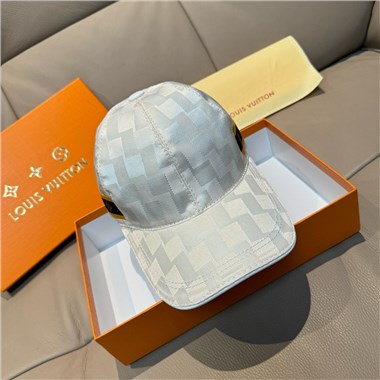 LOUISVUITTON  2025新款時尚帽子