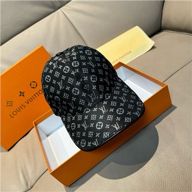 LOUISVUITTON  2025新款時尚帽子