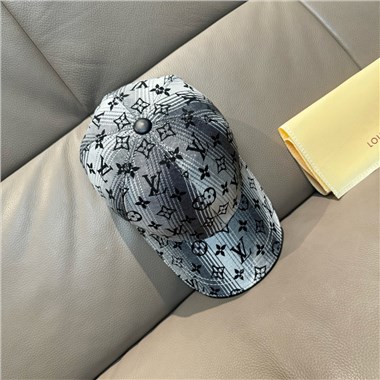 LOUISVUITTON  2025新款時尚帽子