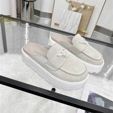 PRADA   2025新款女生休閒時尚鞋子