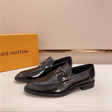 Louis Vuitton   2025新款男生休閒時尚鞋子