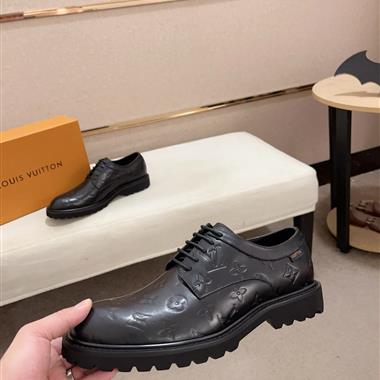 Louis Vuitton    2025新款男生休閒時尚鞋子
