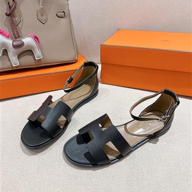 HERMES  2025新款女生休閒時尚鞋子
