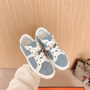 HERMES  2025新款女生休閒時尚鞋子
