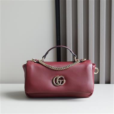 GUCCI   2025新款女生時尚包包 尺寸：21*12.5*4.6CM