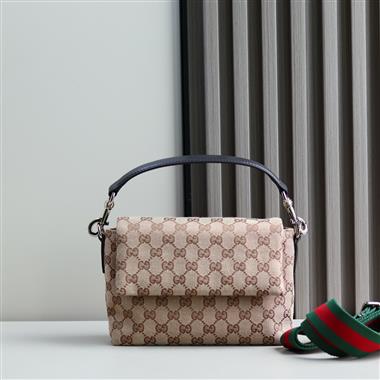 GUCCI   2025新款女生時尚包包 尺寸：19*15*7CM
