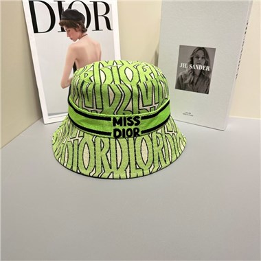 DIOR   2025新款時尚帽子
