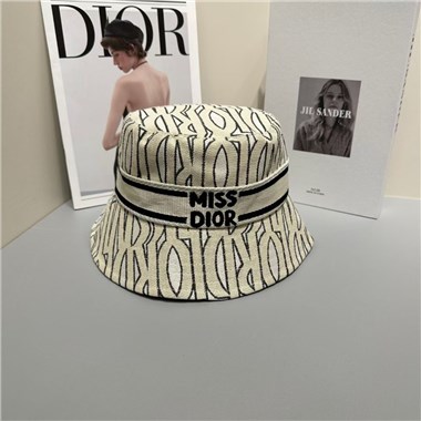 DIOR   2025新款時尚帽子