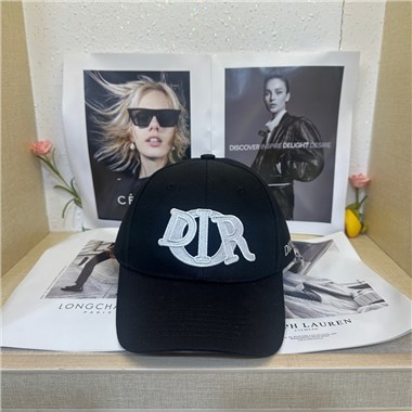 DIOR   2025新款時尚帽子