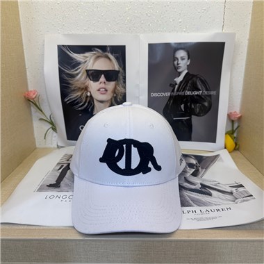 DIOR   2025新款時尚帽子