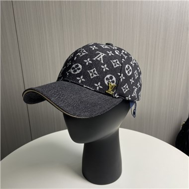 LOUISVUITTON  2025新款時尚帽子
