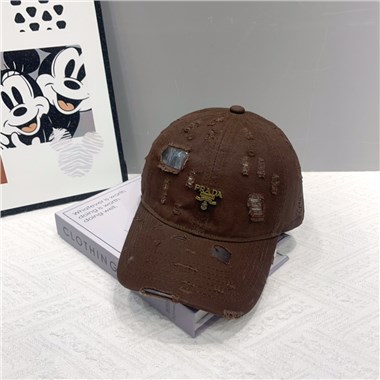 PRADA  2025新款時尚帽子