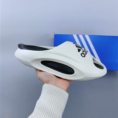 Kae West x Adidas  yeezy slide YY新款拖鞋
