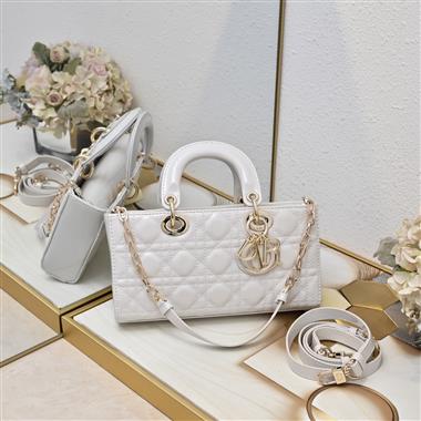 DIOR   2025新款女生時尚包包 尺寸：22*6*12CM