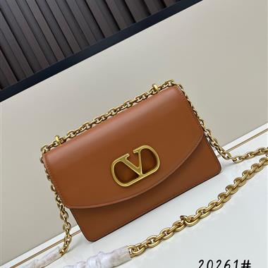 Valentino   2025新款女生時尚包包 尺寸：24*16*8CM