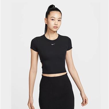 NIKE   2025夏季新款女生短袖T恤