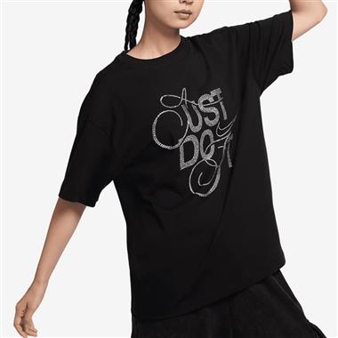NIKE   2025夏季新款女生短袖T恤
