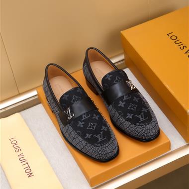 Louis Vuitton   2025新款男生休閒時尚鞋子