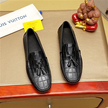 Louis Vuitton  2025新款男生休閒時尚鞋子