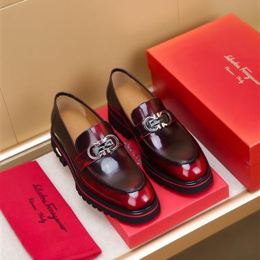 Ferragamo   2025新款男生休閒時尚鞋子