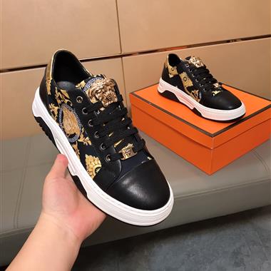 VERSACE   2025新款男生休閒時尚鞋子