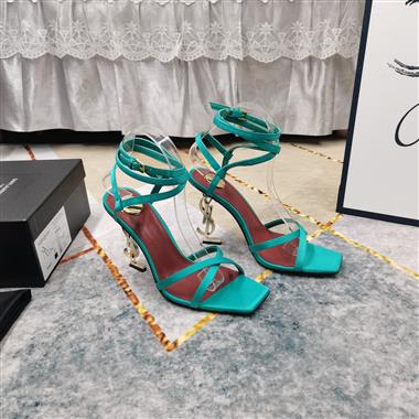 YSL  2025新款女生休閒時尚鞋子