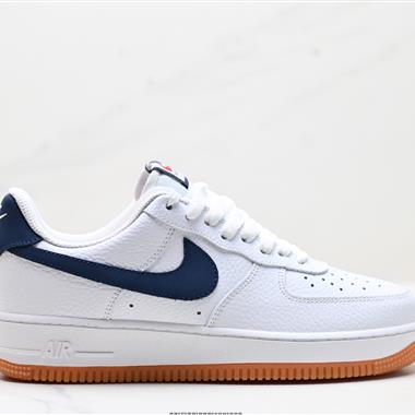 NIKE AIR FORCE 1‘07