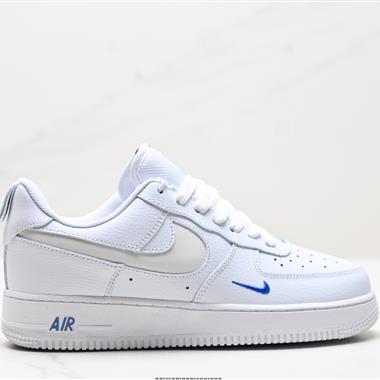 NIKE AIR FORCE 1‘07