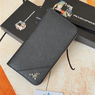 PRADA   2025新款時尚包包 尺寸：21*12*2.5CM
