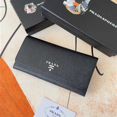 PRADA   2025新款時尚包包 尺寸：19*10*2CM