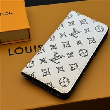 LOUIS VUITTON   2025新款時尚包包 尺寸：10*20*2CM