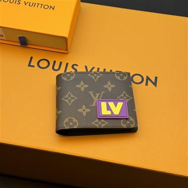 LOUIS VUITTON   2025新款時尚包包 尺寸：8x 11 x 1CM