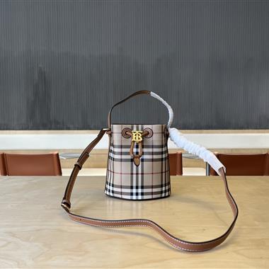 BURBERRY   2025新款女生時尚包包 
