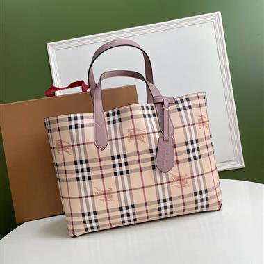 BURBERRY   2025新款女生時尚包包  尺寸：35*30*12CM