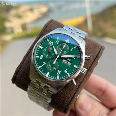 IWC  2025新款時尚休閒手錶   尺寸：43MM