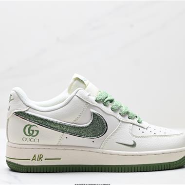 NIKE AIR FORCE 1‘07 LV8