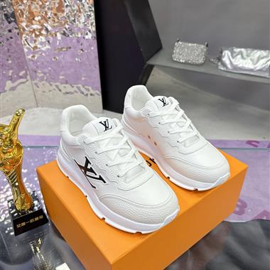 DIOR    2025新款女生休閒時尚鞋子