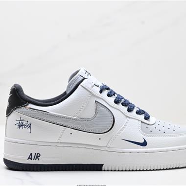 NIKE AIR FORCE 1‘07 LX