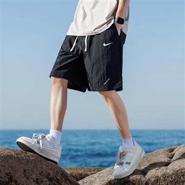 NIKE  2025夏季新款休閒短褲