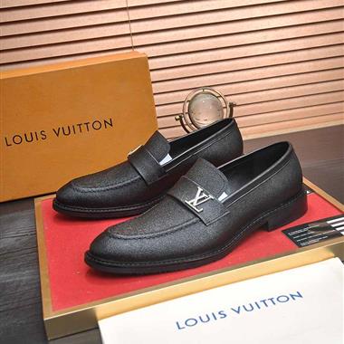 Louis Vuitton   2025新款男生休閒時尚鞋子