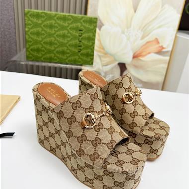 GUCCI  2025新款女生休閒時尚鞋子