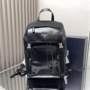 PRADA   2025新款男生時尚包包  尺寸：27*45*7CM