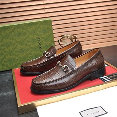 GUCCI   2025新款男生休閒時尚鞋子