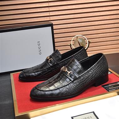 GUCCI   2025新款男生休閒時尚鞋子