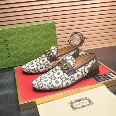 GUCCI   2025新款男生休閒時尚鞋子