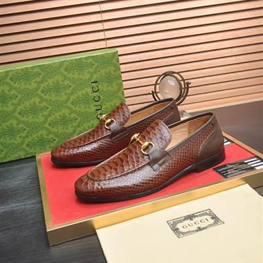 GUCCI   2025新款男生休閒時尚鞋子